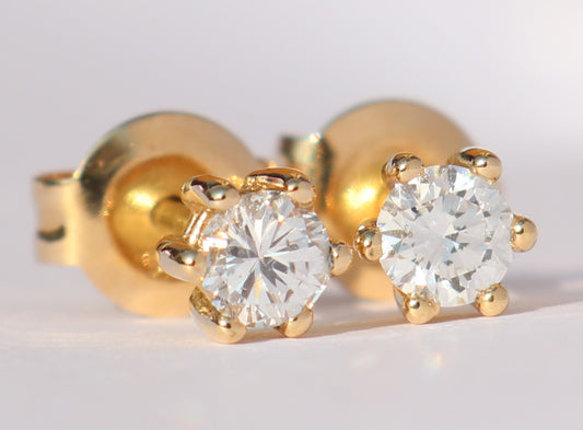 14 kt gold earrings 0.31 ct natural diamonds