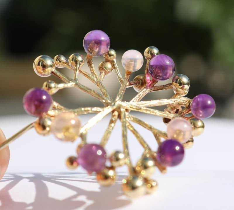 14 kt gold brooch 8.9 grams