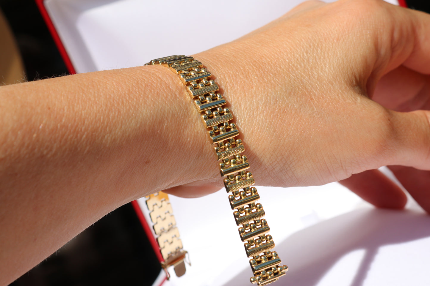 14 kt gold bracelet 17.71 grams 19 cm