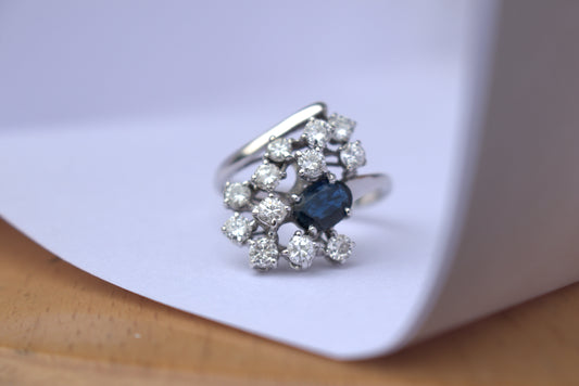 14 kt gouden ring 1.20 ct diamanten met saffier