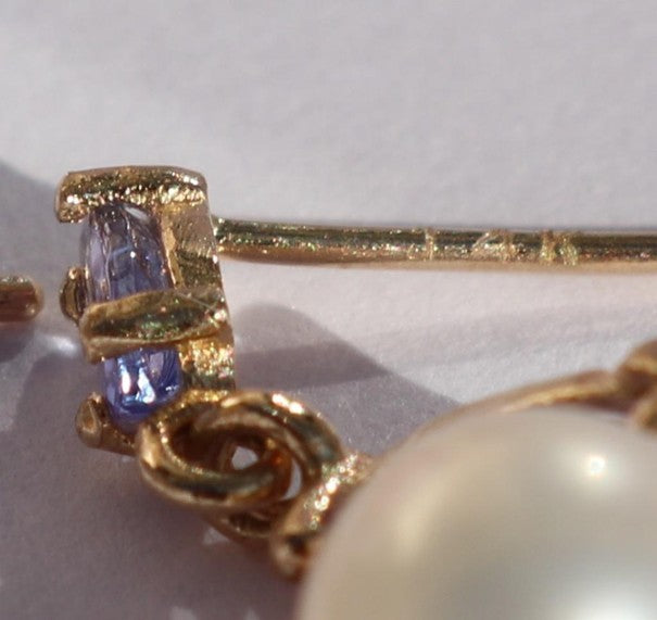 14 kt gold earrings tanzanite cultivated pearls