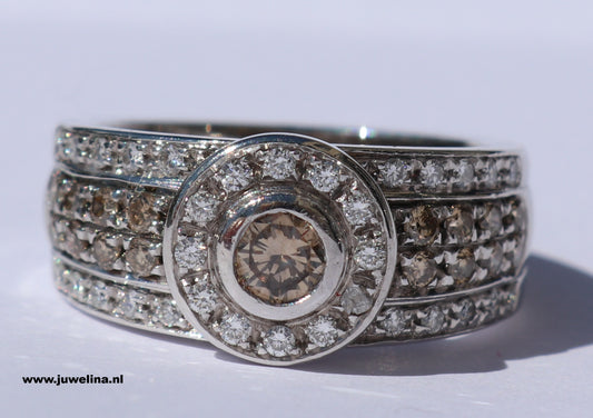 Collectie 2020 verkocht vintage Leo Pizzo gouden ring met diamanten