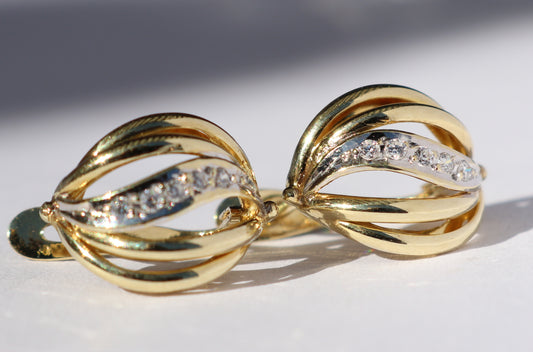 14 kt gold earrings with zircon